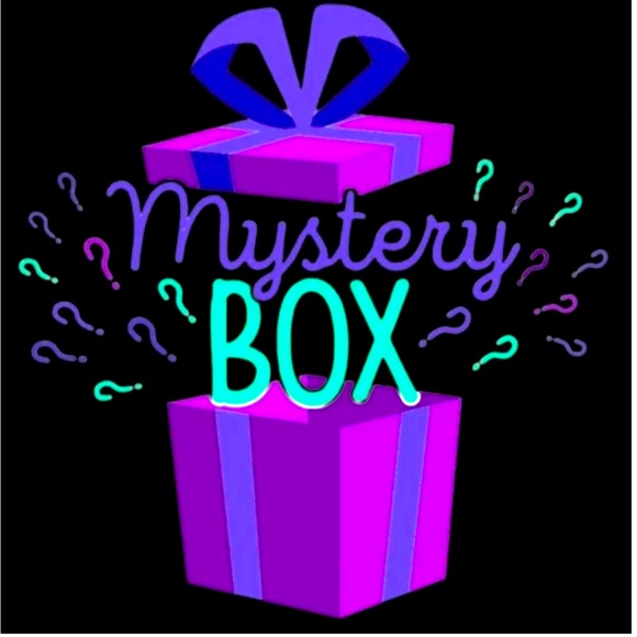 Reseller/Mystery Box #3, Size 12 - Picture 1 of 1